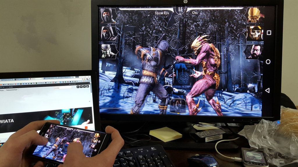 Fighting Games streamed to monitor whilst being played on mobile