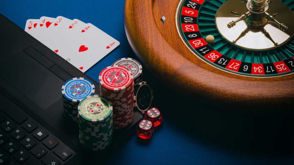 Online Vs. Offline Casinos – Which One is the Best? | FULLSYNC