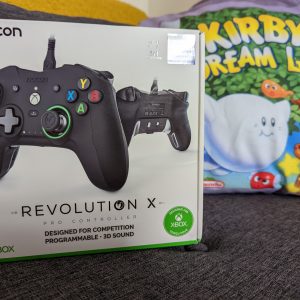 Revolution X - box front