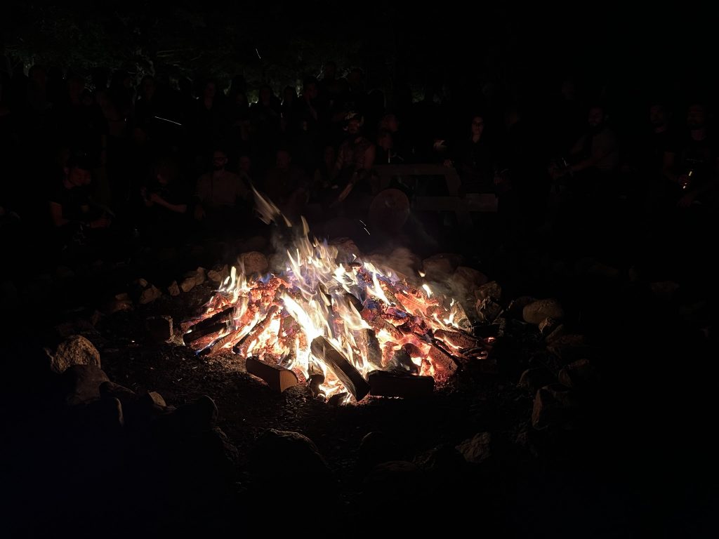 Midgardsblot bonfire