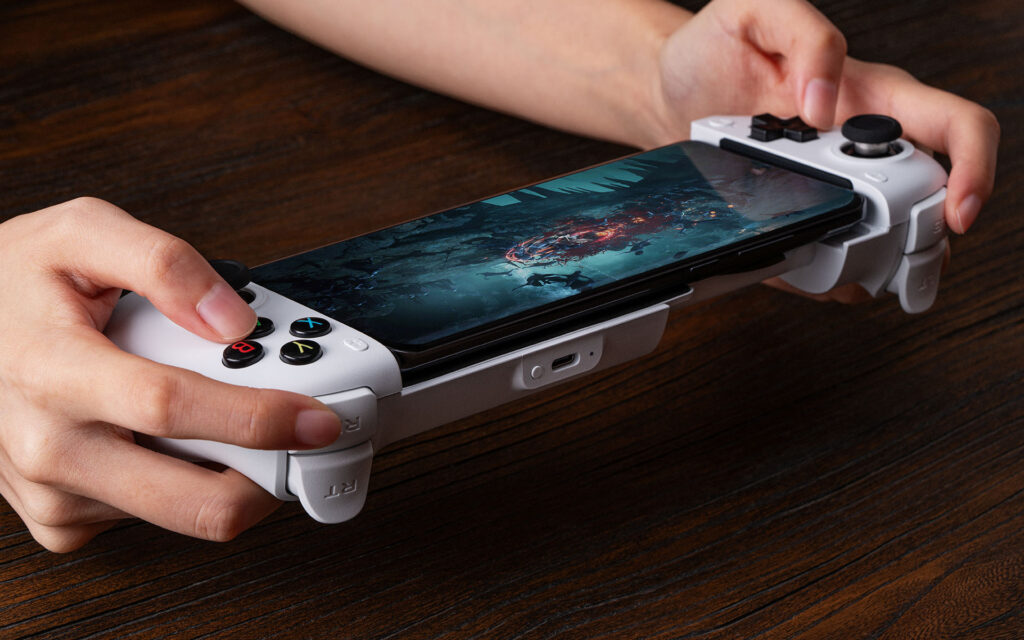 8BitDo Ultimate Mobile Gaming Controller