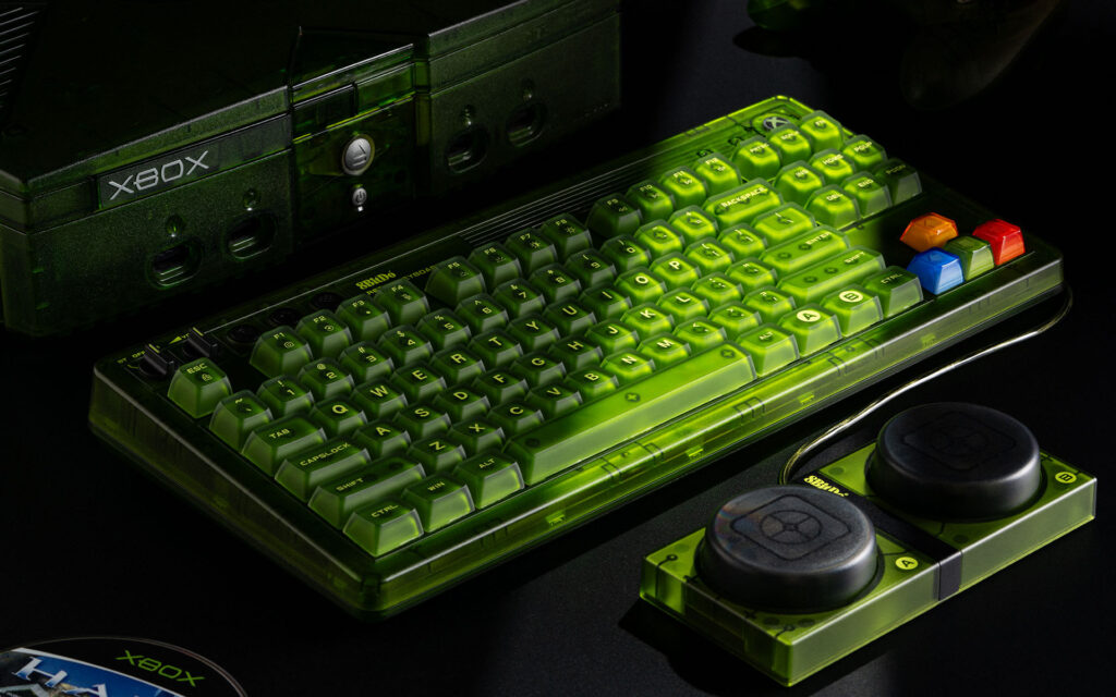 8BitDo Retro 87 Mechanical Keyboard and original Xbox