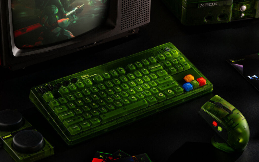 8BitDo Retro 87 Mechanical Keyboard and Retro R8 Mouse Xbox Editions