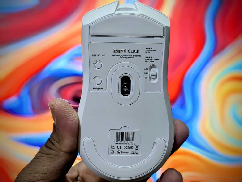 EPOMAKER Click Mouse review – Fast, light, and full of power 9 EPOMAKER Click Mouse - Underneath
