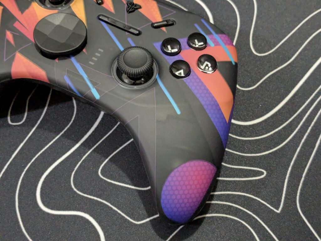 Fantech EOS Pro WGP15 review: An affordable controller with customisable features 9 Fantech EOS Pro WGP15 Controller - Right Side