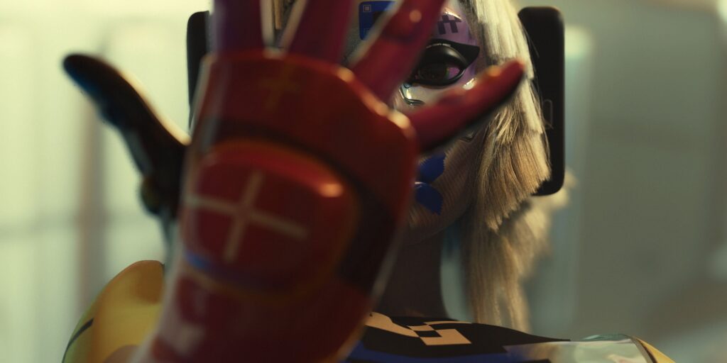 Marathon - cinematic short, a character looking at its hand