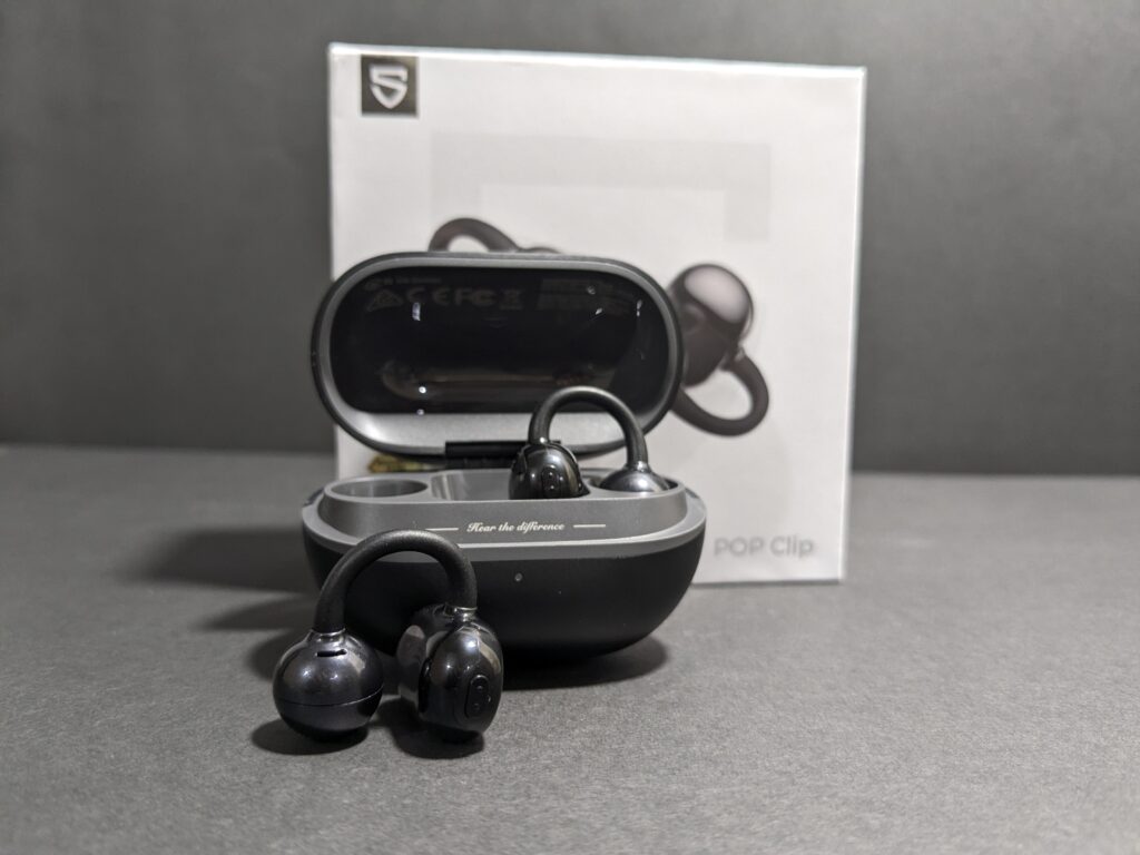 SoundPEATS POP Clip Wireless Earbuds - Earbuds, case and box