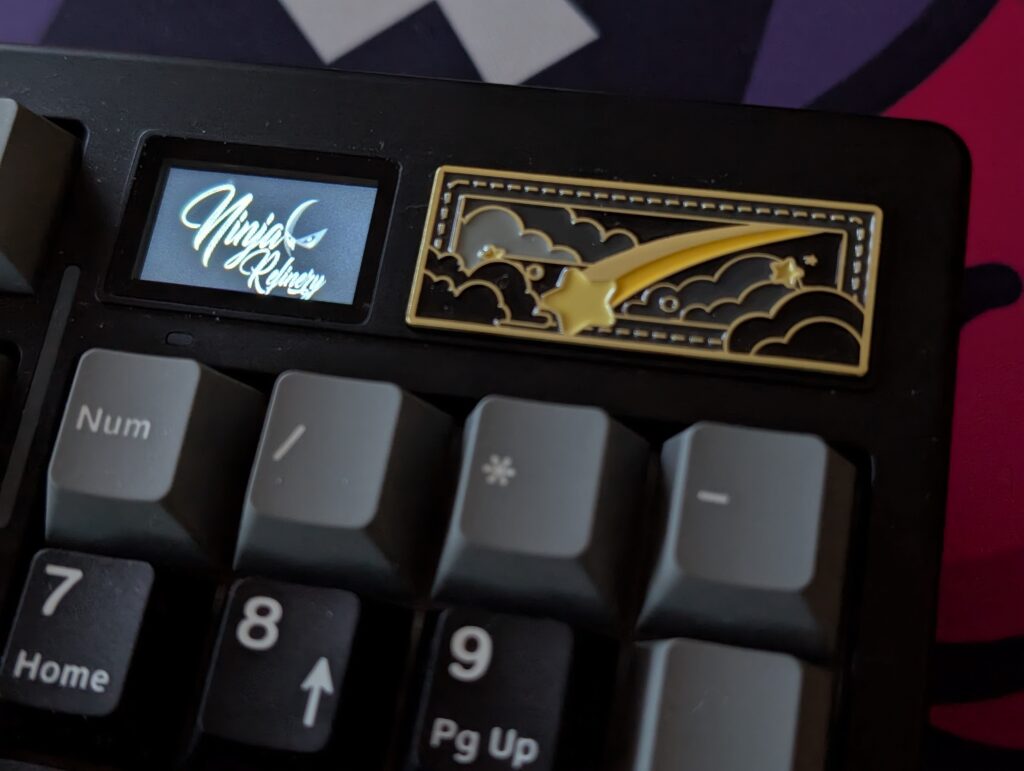 YUNZII IF99 Wireless Keyboard review – Stunning, creamy & packed with features 6 Yunzii IF99 - Custom screen with Ninja Refinery logo