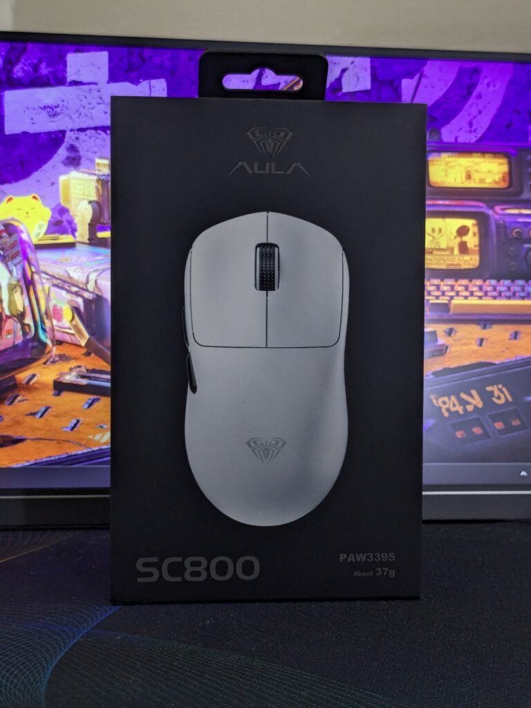 Aula SC800 review: A feather-light gaming mouse with solid sensor performance 3 Aula SC800 - box