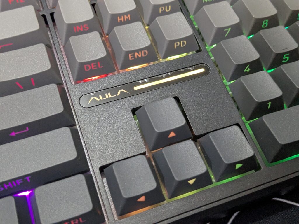 AULA F108 review: Powerful full-size wireless keyboard with creamy, satisfying sound 20 AULA F108 - RGB Lighting of Arrow Keys