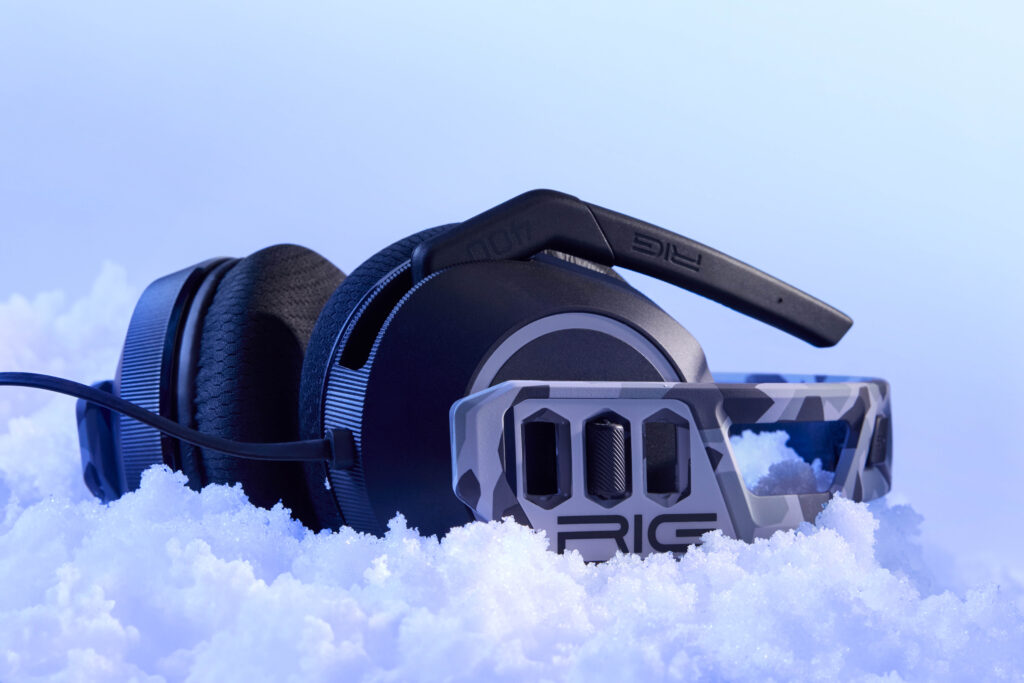 RIG 400 GEN2 camo gaming headsets launch exclusively at Walmart 3 NACON Rig 400 Gen2 - Arctic Camo HS on Snow