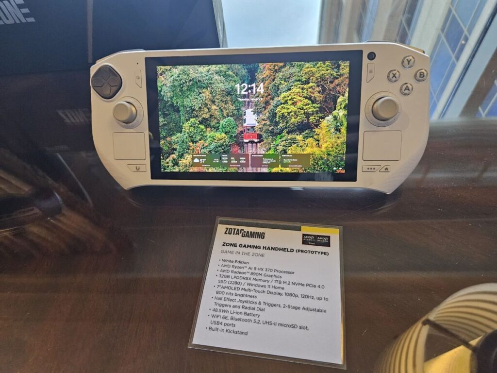 Zotac Gaming Zone - Display Case