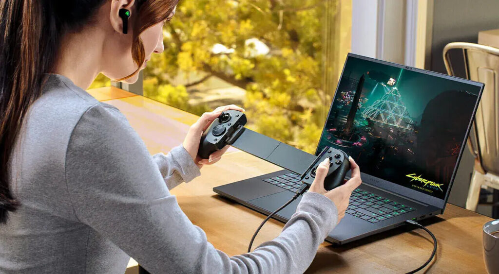 Razer Kishi V3 connected to laptop