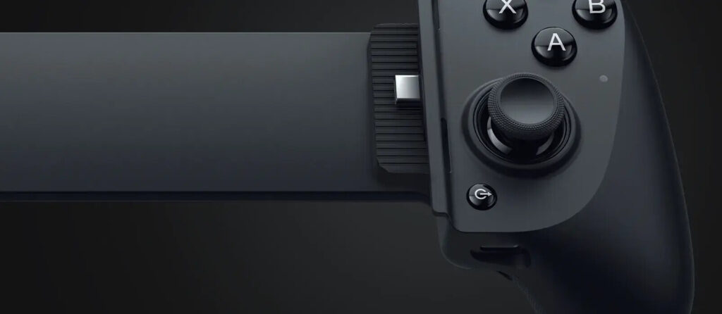 Razer Kishi V3 - Close up shot of right side of controller