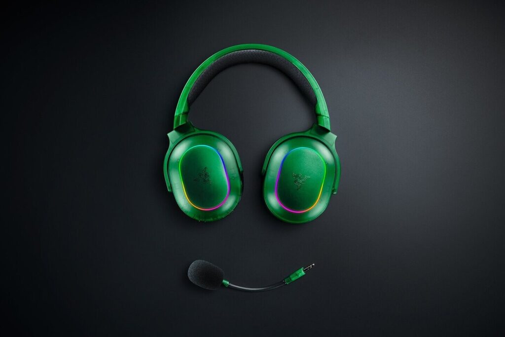 Razer Phantom Collection debuts with stunning translucent design and powerful Chroma RGB 8 Razer Phantom Collection debuts with stunning translucent design and powerful Chroma RGB 3