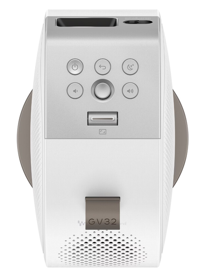 BenQ GV32 LED ceiling projector brings amazing home cinema 1