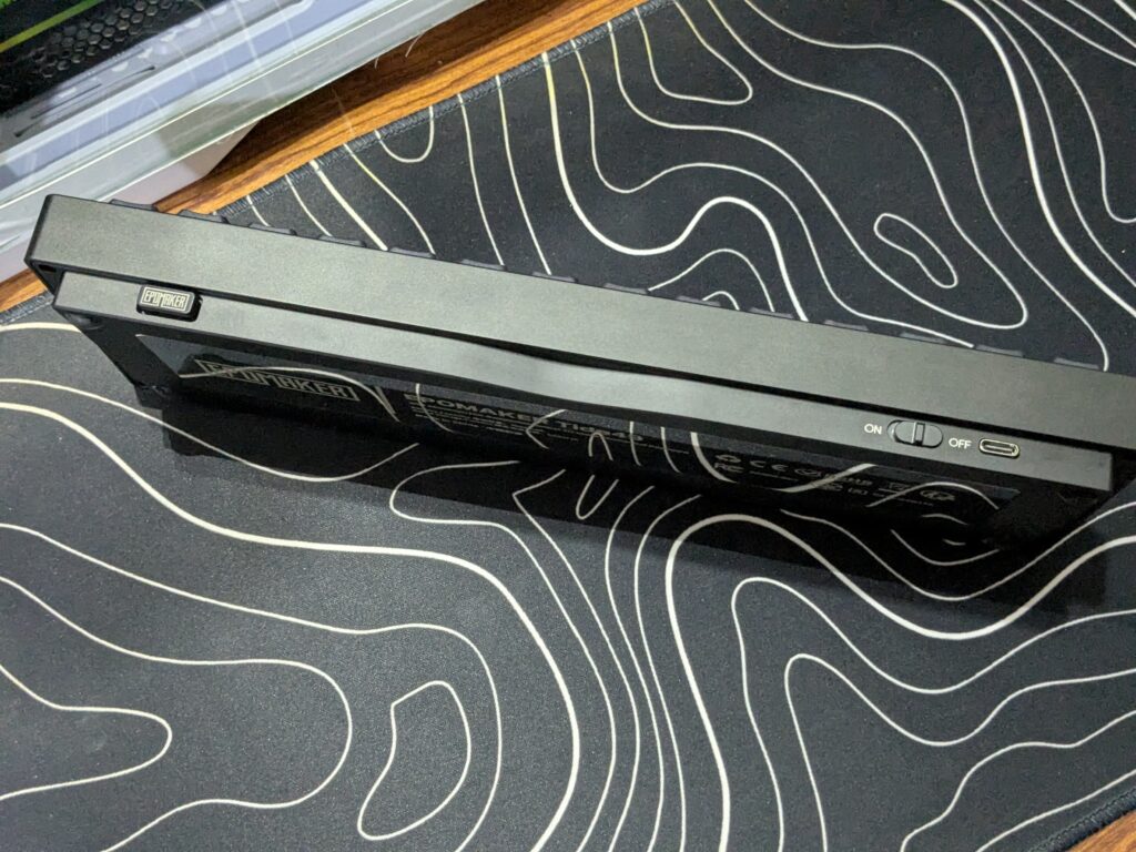 EPOMAKER Tide49 review: A compact and unique keyboard 7