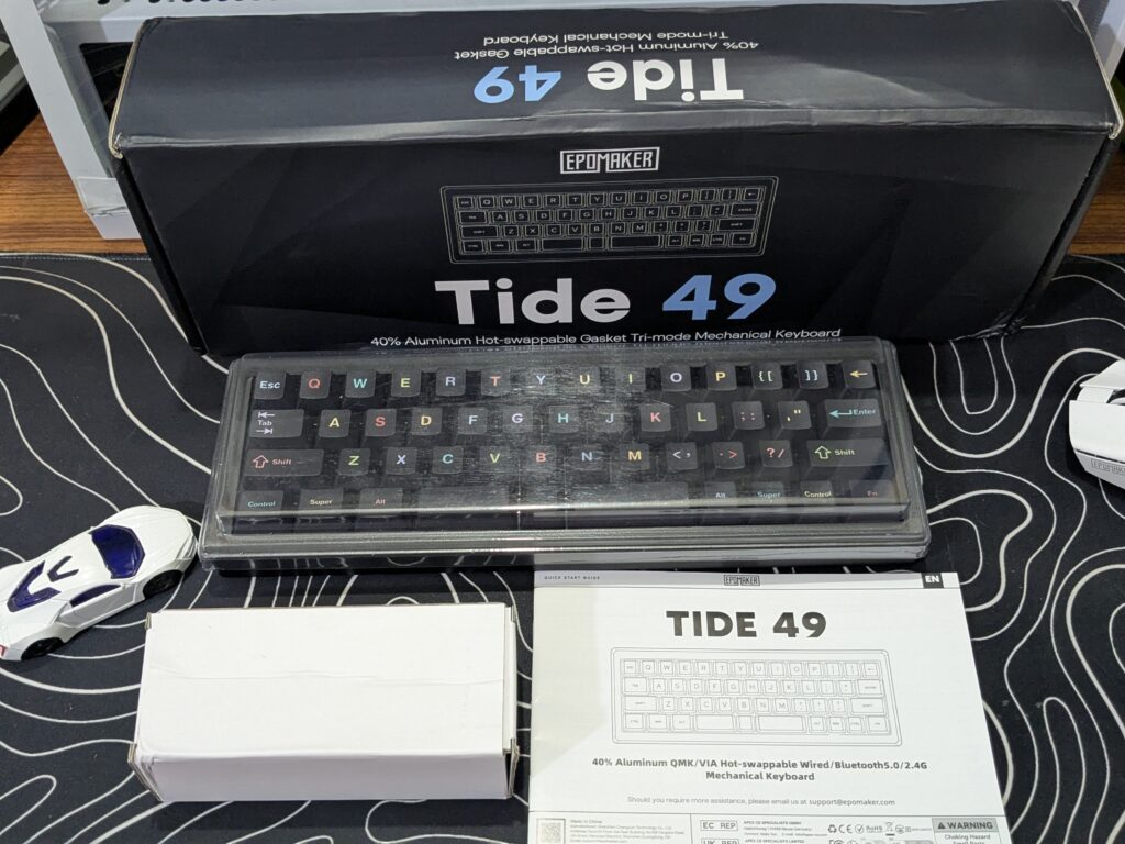 EPOMAKER Tide49 - Box Contents (Wrapped)