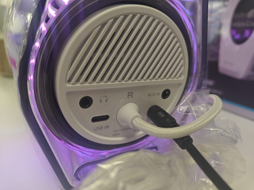 Edifier Hecate G2000 Pro connectivity ports on the rear side