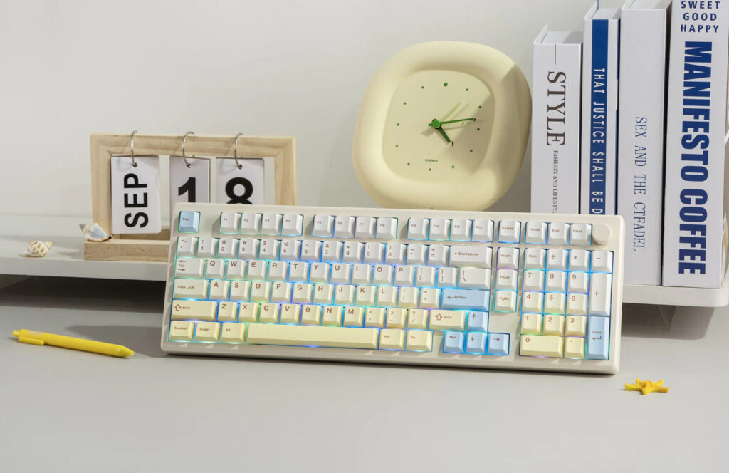 EPOMAKER Galaxy100 Lite - Key Art