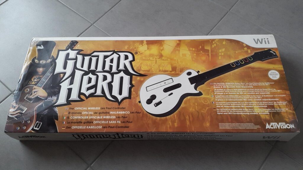 Official Wireless Guitar Hero Les Paul Guitar Controller (Wii)