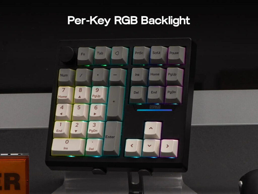 EPOMAKER TH33 Numpad - Per-key RGB backlight