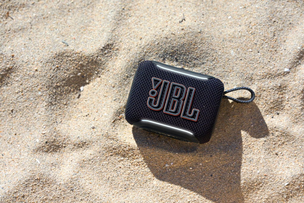 JBL Xtreme 5 brings powerful sound and smart features 6 JBL Xtreme 5 brings powerful sound and smart features 5